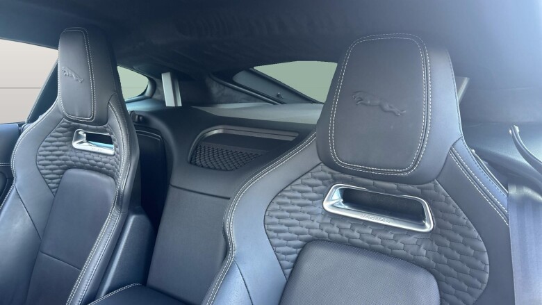 Jaguar F-Type 2.0 P300 R-Dynamic Black 2dr Auto Petrol Coupe